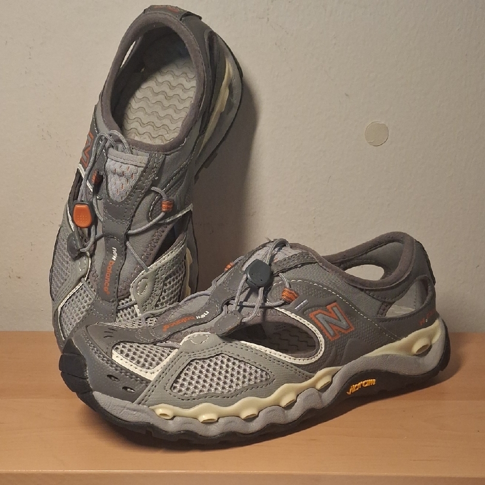 ​New Balance H2Flow SW820 Vibram Water Shoes Sandals Women's 6 Hiking
